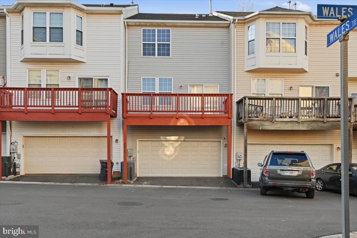 46212 WALES TER, STERLING, Virginia 20165, 3 Bedrooms Bedrooms, ,2 BathroomsBathrooms,Residential,For sale,46212 WALES TER,VALO2109306 MLS # VALO2109306