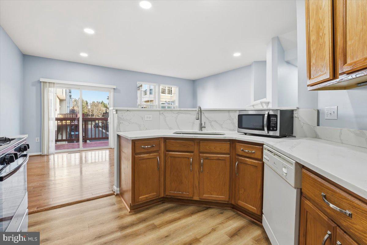 46212 WALES TER, STERLING, Virginia 20165, 3 Bedrooms Bedrooms, ,2 BathroomsBathrooms,Residential,For sale,46212 WALES TER,VALO2109306 MLS # VALO2109306