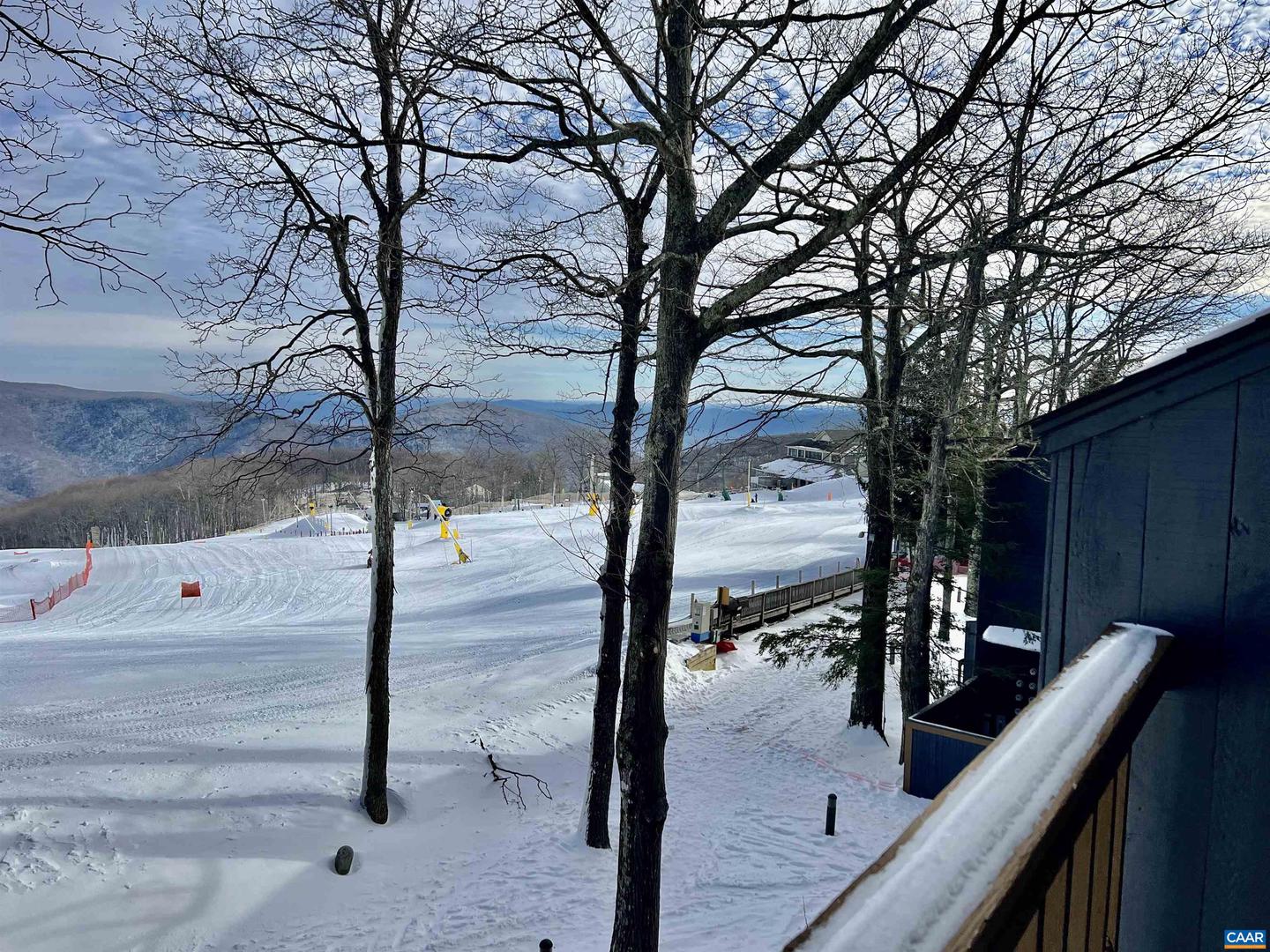 255 TIMBERS CONDOS, WINTERGREEN RESORT, Virginia 22967, 1 Bedroom Bedrooms, ,1 BathroomBathrooms,Residential,For sale,255 TIMBERS CONDOS,670319 MLS # 670319
