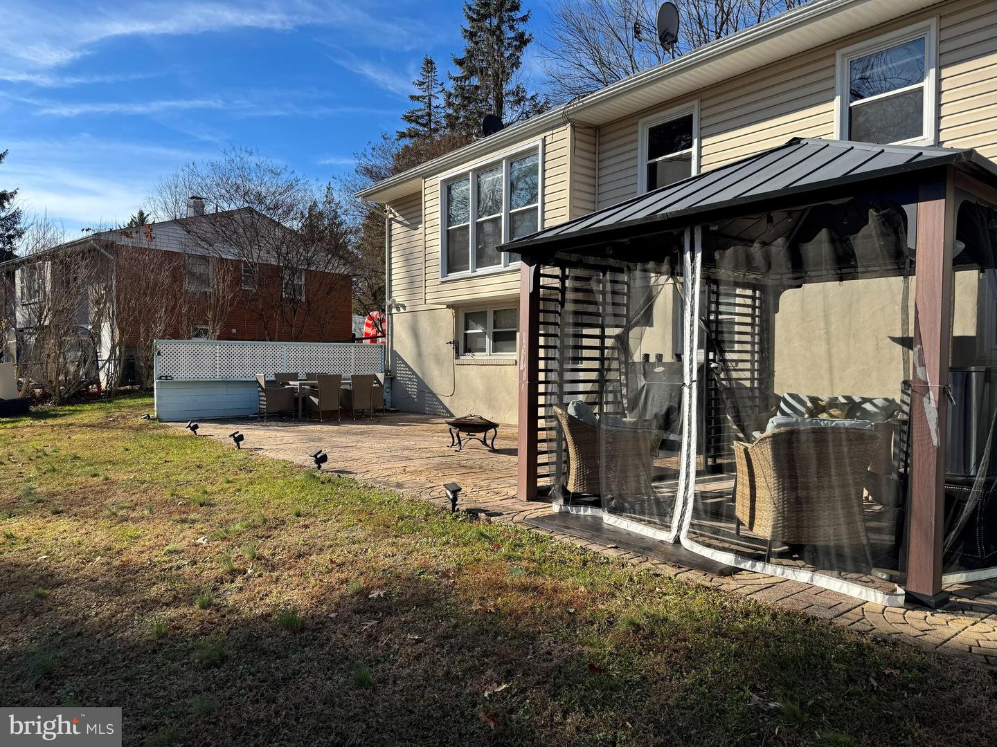 131 CASMAR ST SE, VIENNA, Virginia 22180, 5 Bedrooms Bedrooms, ,3 BathroomsBathrooms,Residential,For sale,131 CASMAR ST SE,VAFX2280160 MLS # VAFX2280160