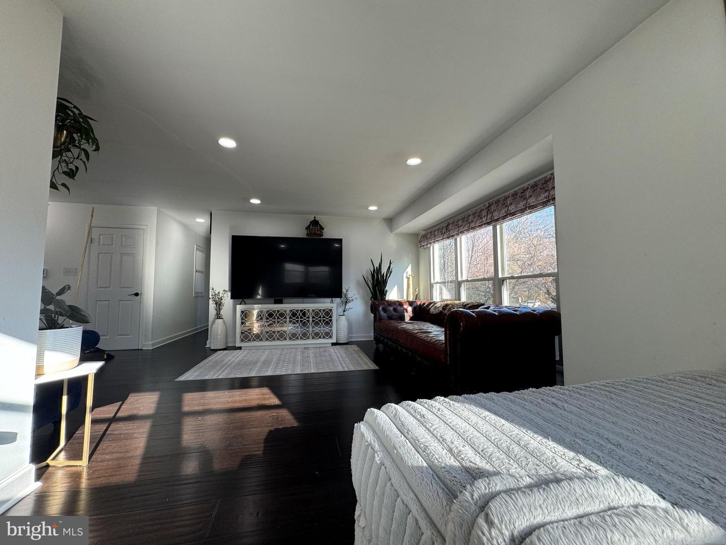 131 CASMAR ST SE, VIENNA, Virginia 22180, 5 Bedrooms Bedrooms, ,3 BathroomsBathrooms,Residential,For sale,131 CASMAR ST SE,VAFX2280160 MLS # VAFX2280160