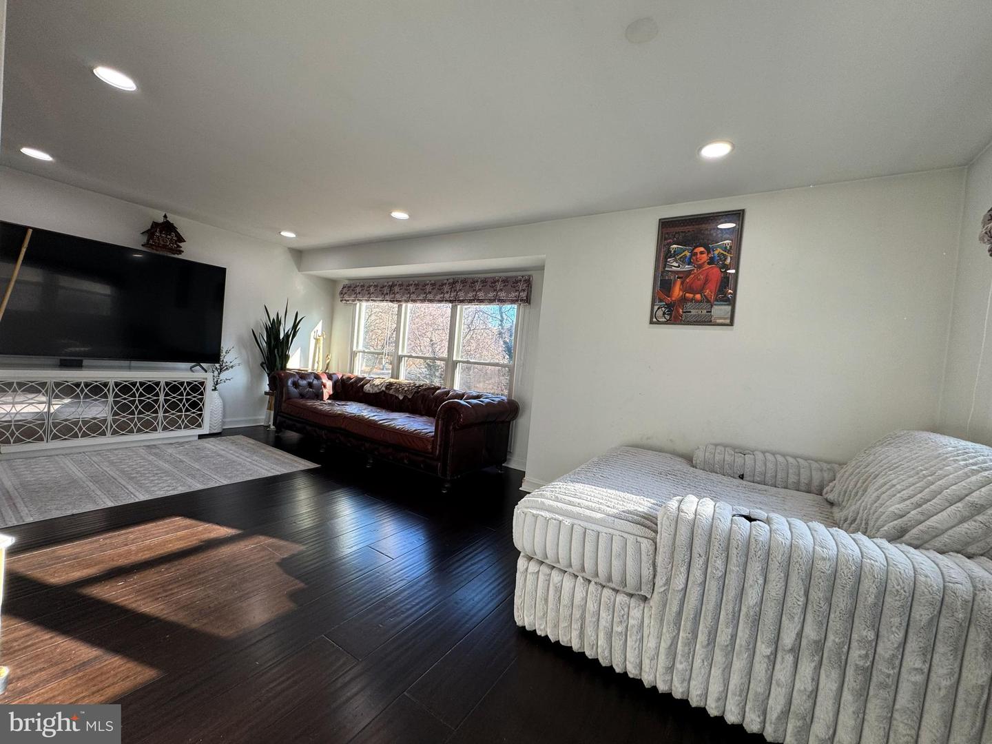 131 CASMAR ST SE, VIENNA, Virginia 22180, 5 Bedrooms Bedrooms, ,3 BathroomsBathrooms,Residential,For sale,131 CASMAR ST SE,VAFX2280160 MLS # VAFX2280160