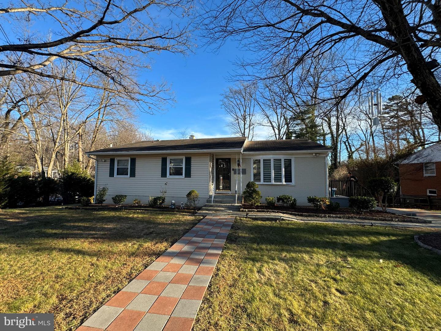 131 CASMAR ST SE, VIENNA, Virginia 22180, 5 Bedrooms Bedrooms, ,3 BathroomsBathrooms,Residential,For sale,131 CASMAR ST SE,VAFX2280160 MLS # VAFX2280160