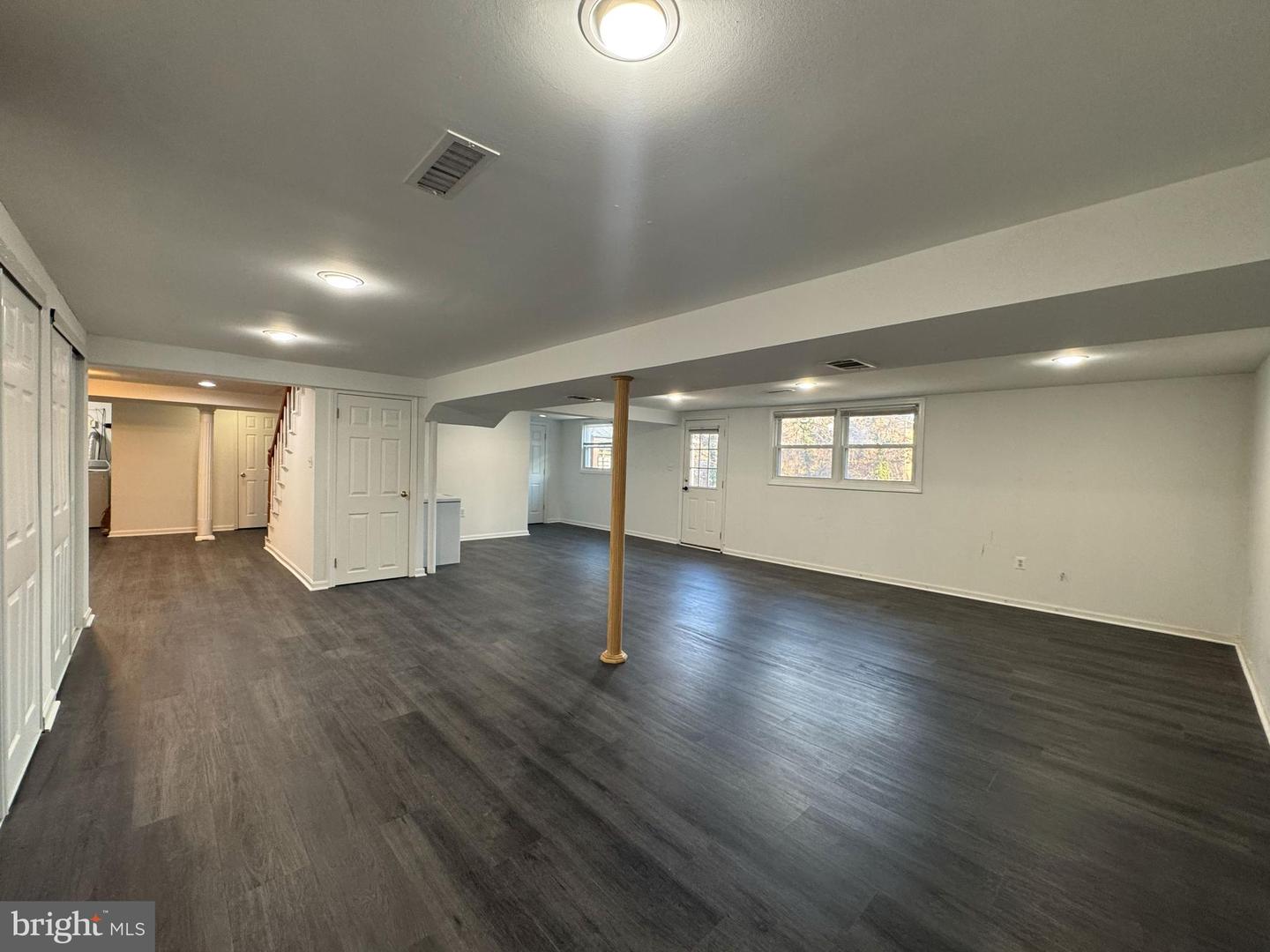 131 CASMAR ST SE, VIENNA, Virginia 22180, 5 Bedrooms Bedrooms, ,3 BathroomsBathrooms,Residential,For sale,131 CASMAR ST SE,VAFX2280160 MLS # VAFX2280160