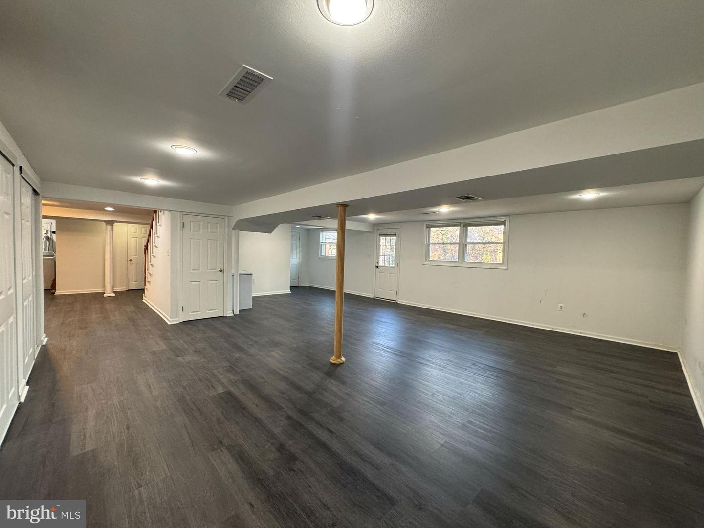 131 CASMAR ST SE, VIENNA, Virginia 22180, 5 Bedrooms Bedrooms, ,3 BathroomsBathrooms,Residential,For sale,131 CASMAR ST SE,VAFX2280160 MLS # VAFX2280160