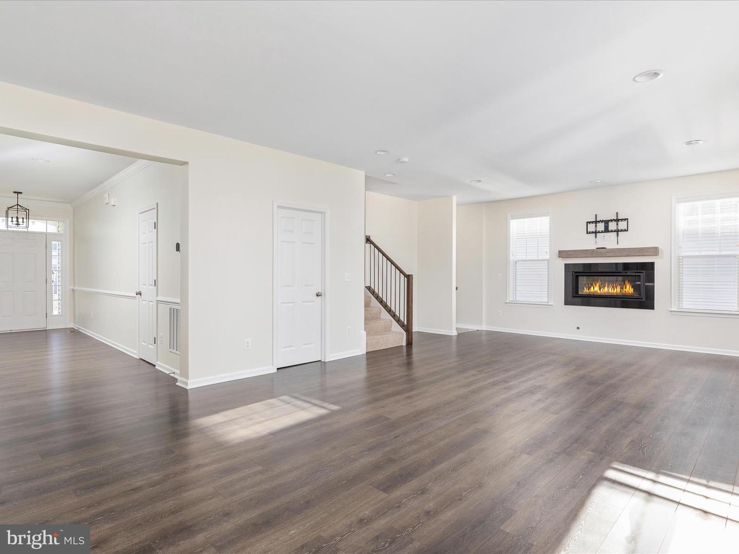 138 JEWEL BOX DR, STEPHENSON, Virginia 22656, 5 Bedrooms Bedrooms, 16 Rooms Rooms,3 BathroomsBathrooms,Residential,For sale,138 JEWEL BOX DR,VAFV2038198 MLS # VAFV2038198