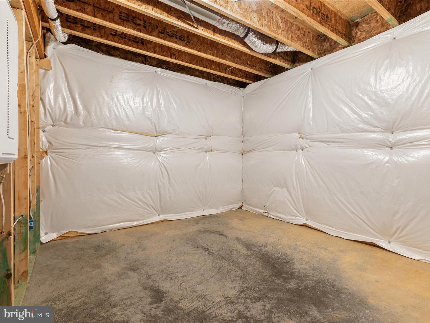 138 JEWEL BOX DR, STEPHENSON, Virginia 22656, 5 Bedrooms Bedrooms, 16 Rooms Rooms,3 BathroomsBathrooms,Residential,For sale,138 JEWEL BOX DR,VAFV2038198 MLS # VAFV2038198