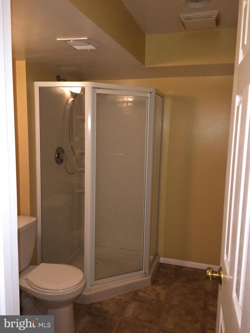 8527 STONEWALL RD, MANASSAS, Virginia 20110, 4 Bedrooms Bedrooms, ,2 BathroomsBathrooms,Residential,For sale,8527 STONEWALL RD,VAMN2009776 MLS # VAMN2009776