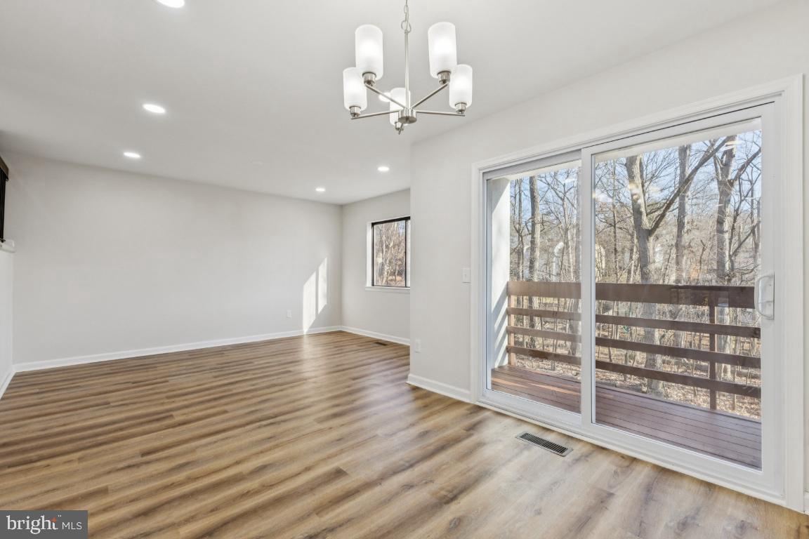 11931 BARREL COOPER CT, RESTON, Virginia 20191, 3 Bedrooms Bedrooms, ,2 BathroomsBathrooms,Residential,For sale,11931 BARREL COOPER CT,VAFX2282436 MLS # VAFX2282436