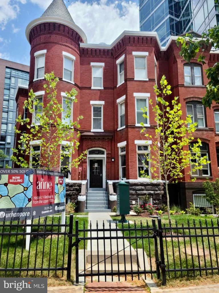459 MASSACHUSETTS AVE NW #B3, WASHINGTON, District Of Columbia 20001, 1 Bedroom Bedrooms, 3 Rooms Rooms,1 BathroomBathrooms,Residential,For sale,459 MASSACHUSETTS AVE NW #B3,DCDC2235168 MLS # DCDC2235168