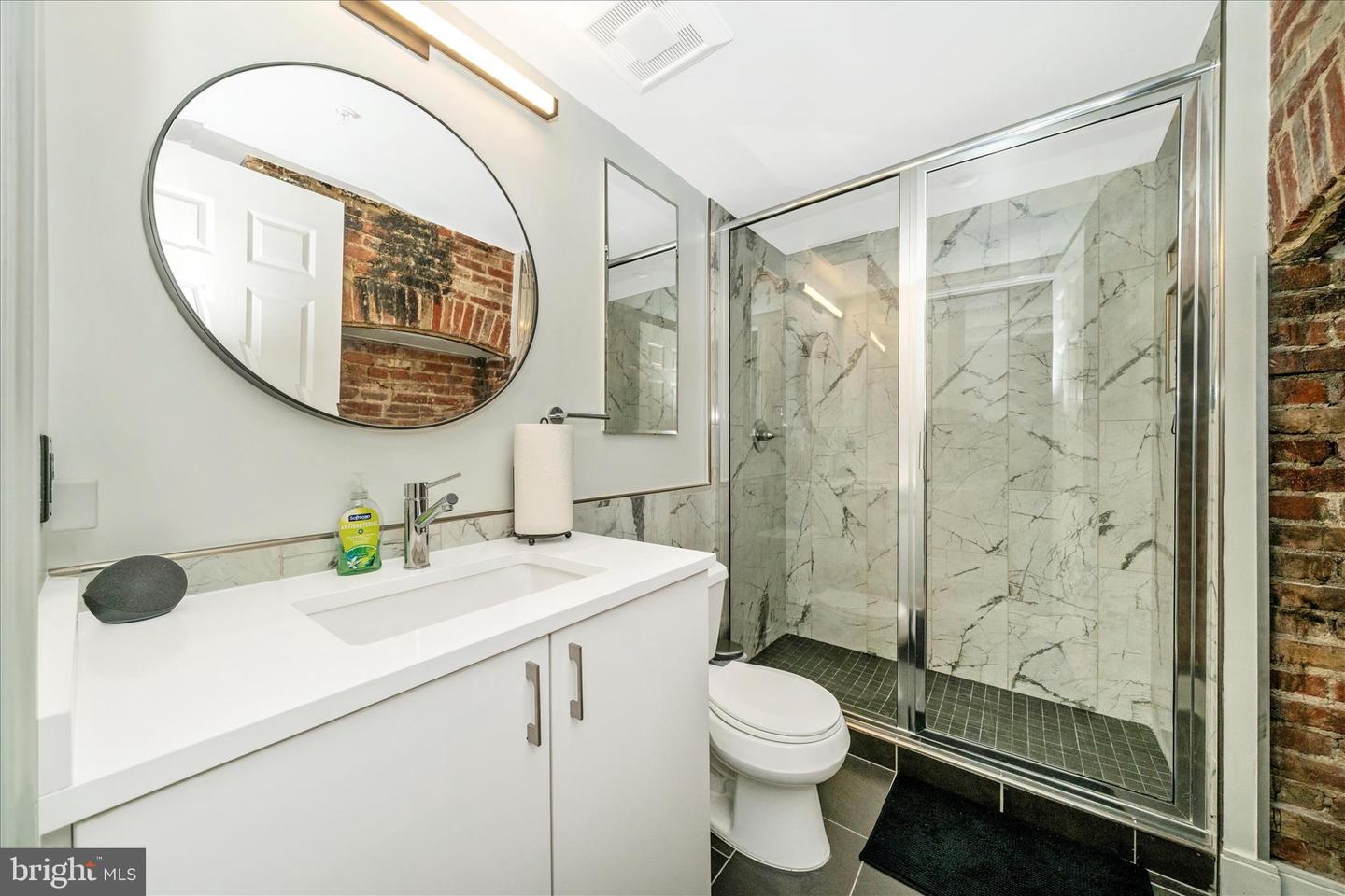 459 MASSACHUSETTS AVE NW #B3, WASHINGTON, District Of Columbia 20001, 1 Bedroom Bedrooms, 3 Rooms Rooms,1 BathroomBathrooms,Residential,For sale,459 MASSACHUSETTS AVE NW #B3,DCDC2235168 MLS # DCDC2235168