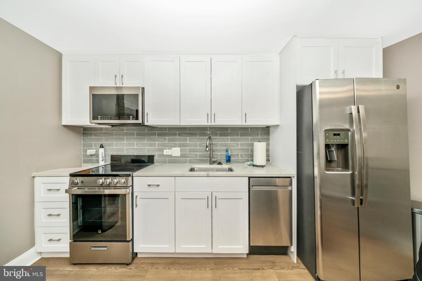 459 MASSACHUSETTS AVE NW #B3, WASHINGTON, District Of Columbia 20001, 1 Bedroom Bedrooms, 3 Rooms Rooms,1 BathroomBathrooms,Residential,For sale,459 MASSACHUSETTS AVE NW #B3,DCDC2235168 MLS # DCDC2235168
