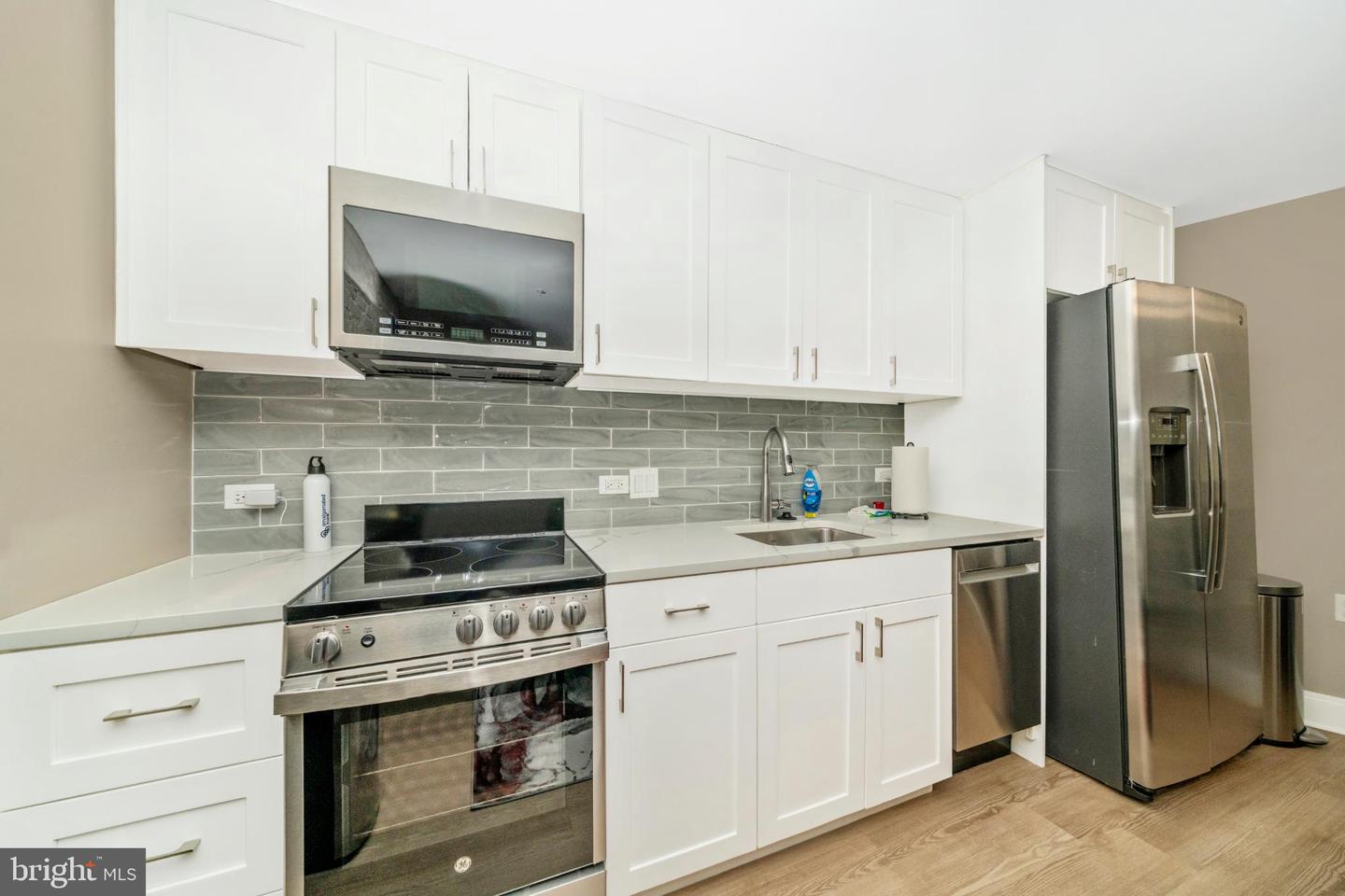 459 MASSACHUSETTS AVE NW #B3, WASHINGTON, District Of Columbia 20001, 1 Bedroom Bedrooms, 3 Rooms Rooms,1 BathroomBathrooms,Residential,For sale,459 MASSACHUSETTS AVE NW #B3,DCDC2235168 MLS # DCDC2235168