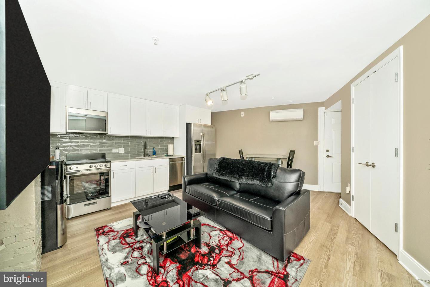 459 MASSACHUSETTS AVE NW #B3, WASHINGTON, District Of Columbia 20001, 1 Bedroom Bedrooms, 3 Rooms Rooms,1 BathroomBathrooms,Residential,For sale,459 MASSACHUSETTS AVE NW #B3,DCDC2235168 MLS # DCDC2235168