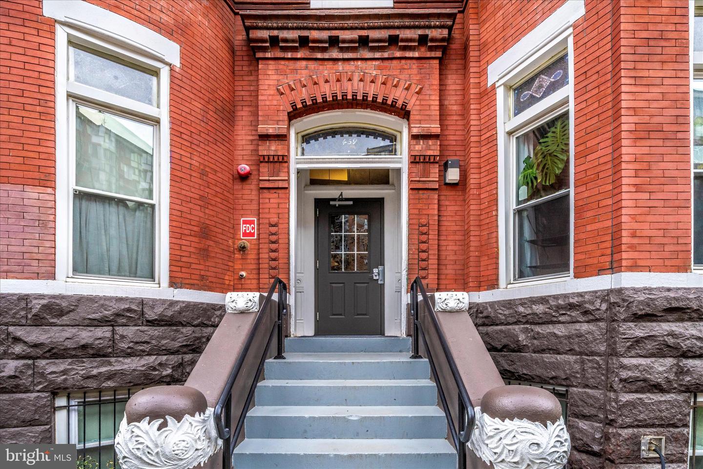 459 MASSACHUSETTS AVE NW #B3, WASHINGTON, District Of Columbia 20001, 1 Bedroom Bedrooms, 3 Rooms Rooms,1 BathroomBathrooms,Residential,For sale,459 MASSACHUSETTS AVE NW #B3,DCDC2235168 MLS # DCDC2235168