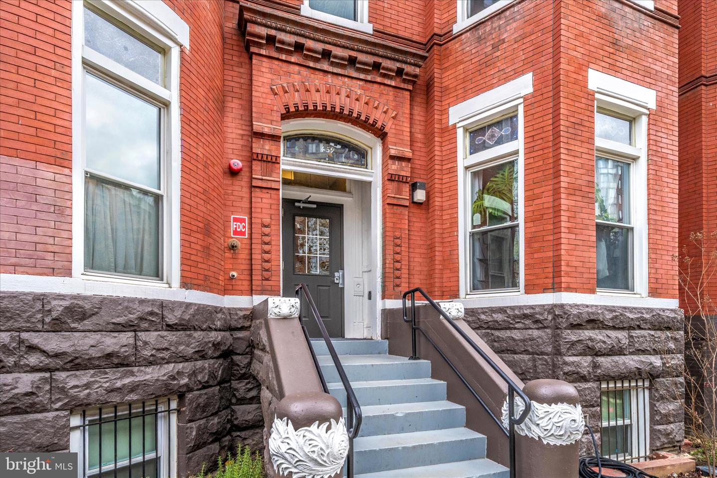 459 MASSACHUSETTS AVE NW #B3, WASHINGTON, District Of Columbia 20001, 1 Bedroom Bedrooms, 3 Rooms Rooms,1 BathroomBathrooms,Residential,For sale,459 MASSACHUSETTS AVE NW #B3,DCDC2235168 MLS # DCDC2235168