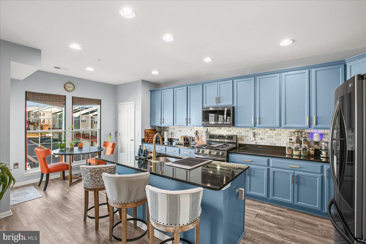 42710 TELFORD TER, ASHBURN, Virginia 20147, 3 Bedrooms Bedrooms, ,2 BathroomsBathrooms,Residential,For sale,42710 TELFORD TER,VALO2112582 MLS # VALO2112582