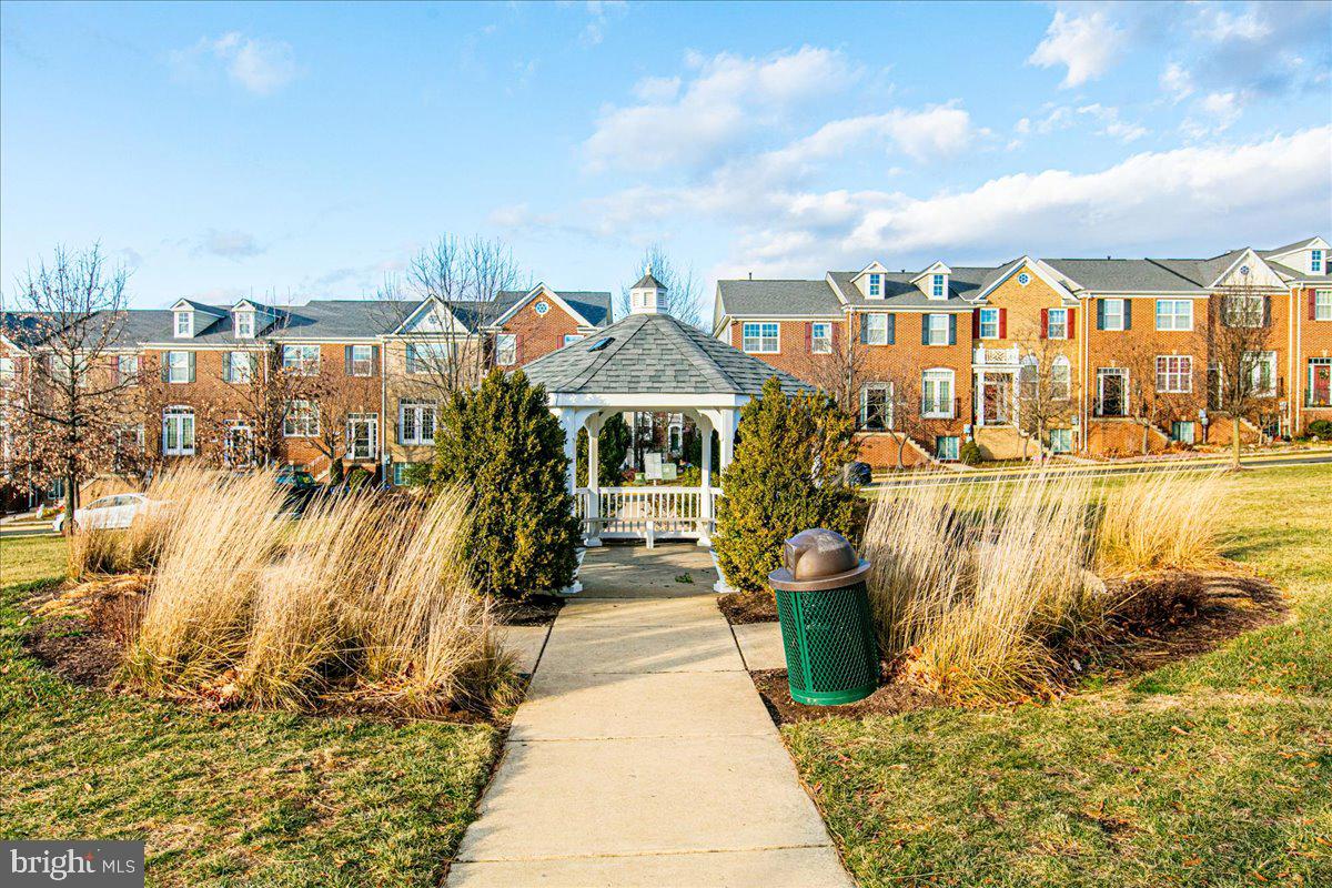 42710 TELFORD TER, ASHBURN, Virginia 20147, 3 Bedrooms Bedrooms, ,2 BathroomsBathrooms,Residential,For sale,42710 TELFORD TER,VALO2112582 MLS # VALO2112582