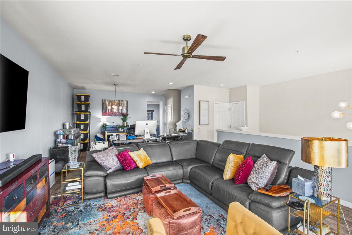 42710 TELFORD TER, ASHBURN, Virginia 20147, 3 Bedrooms Bedrooms, ,2 BathroomsBathrooms,Residential,For sale,42710 TELFORD TER,VALO2112582 MLS # VALO2112582