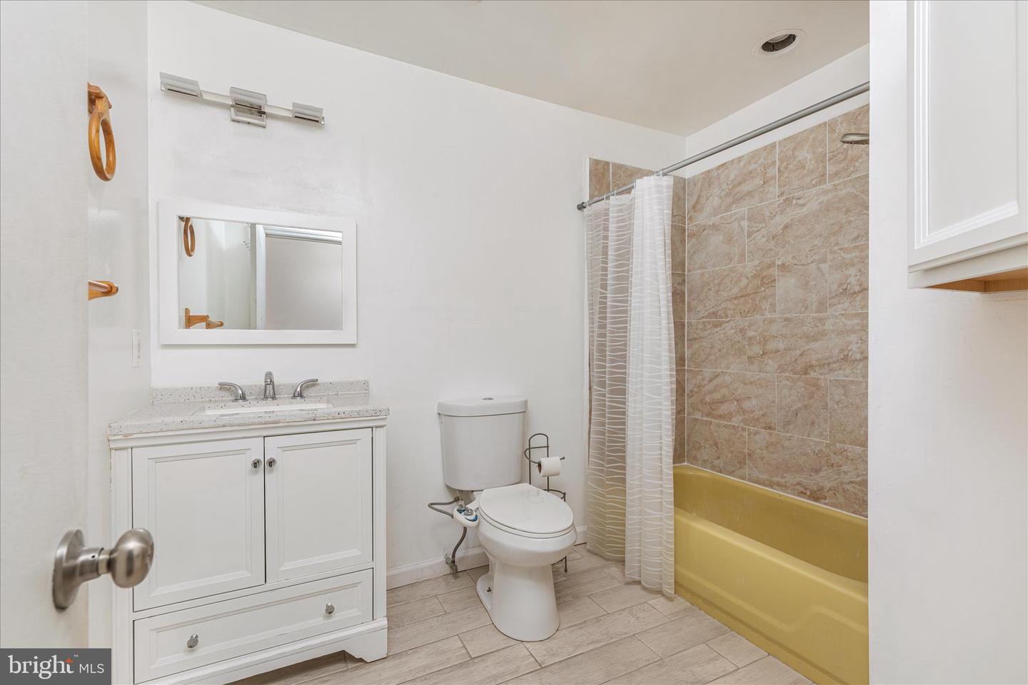 113 WILLIAMSON RD, WINCHESTER, Virginia 22602, 3 Bedrooms Bedrooms, ,2 BathroomsBathrooms,Residential,For sale,113 WILLIAMSON RD,VAFV2038542 MLS # VAFV2038542