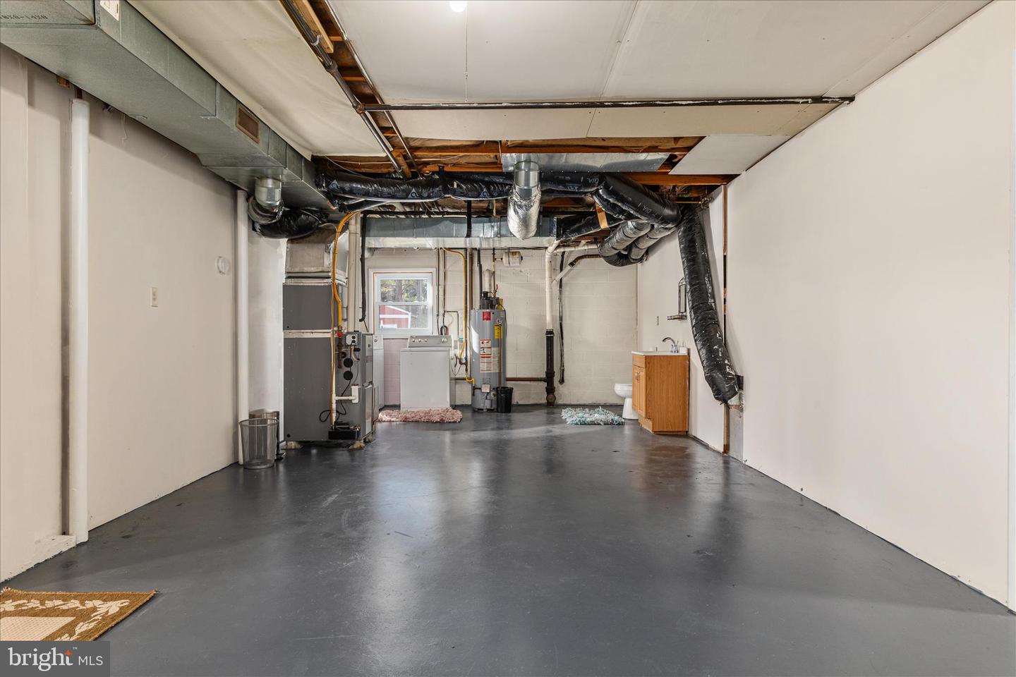 113 WILLIAMSON RD, WINCHESTER, Virginia 22602, 3 Bedrooms Bedrooms, ,2 BathroomsBathrooms,Residential,For sale,113 WILLIAMSON RD,VAFV2038542 MLS # VAFV2038542