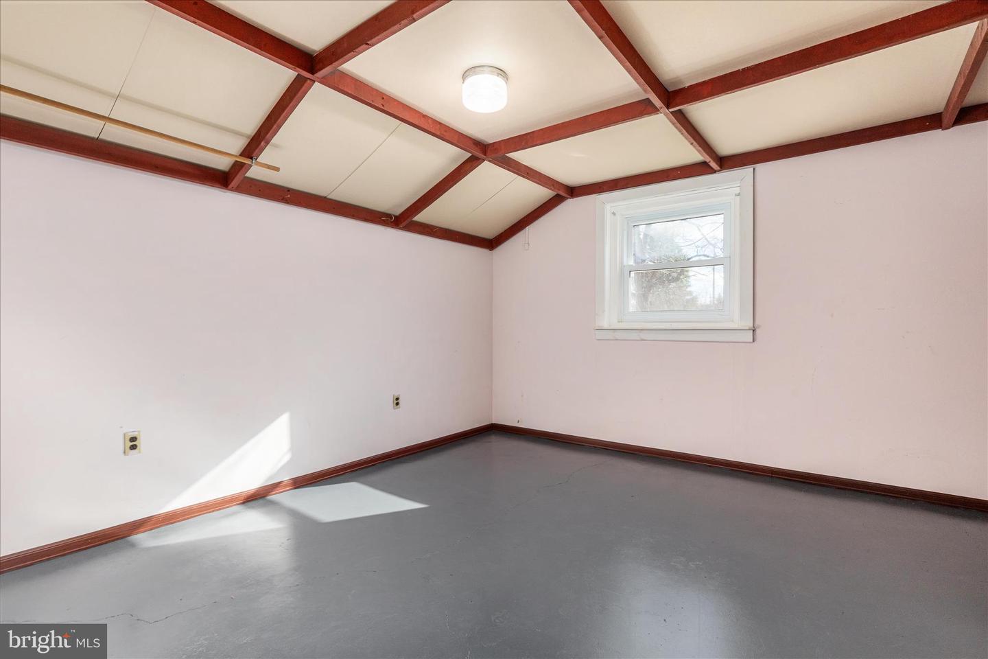 113 WILLIAMSON RD, WINCHESTER, Virginia 22602, 3 Bedrooms Bedrooms, ,2 BathroomsBathrooms,Residential,For sale,113 WILLIAMSON RD,VAFV2038542 MLS # VAFV2038542