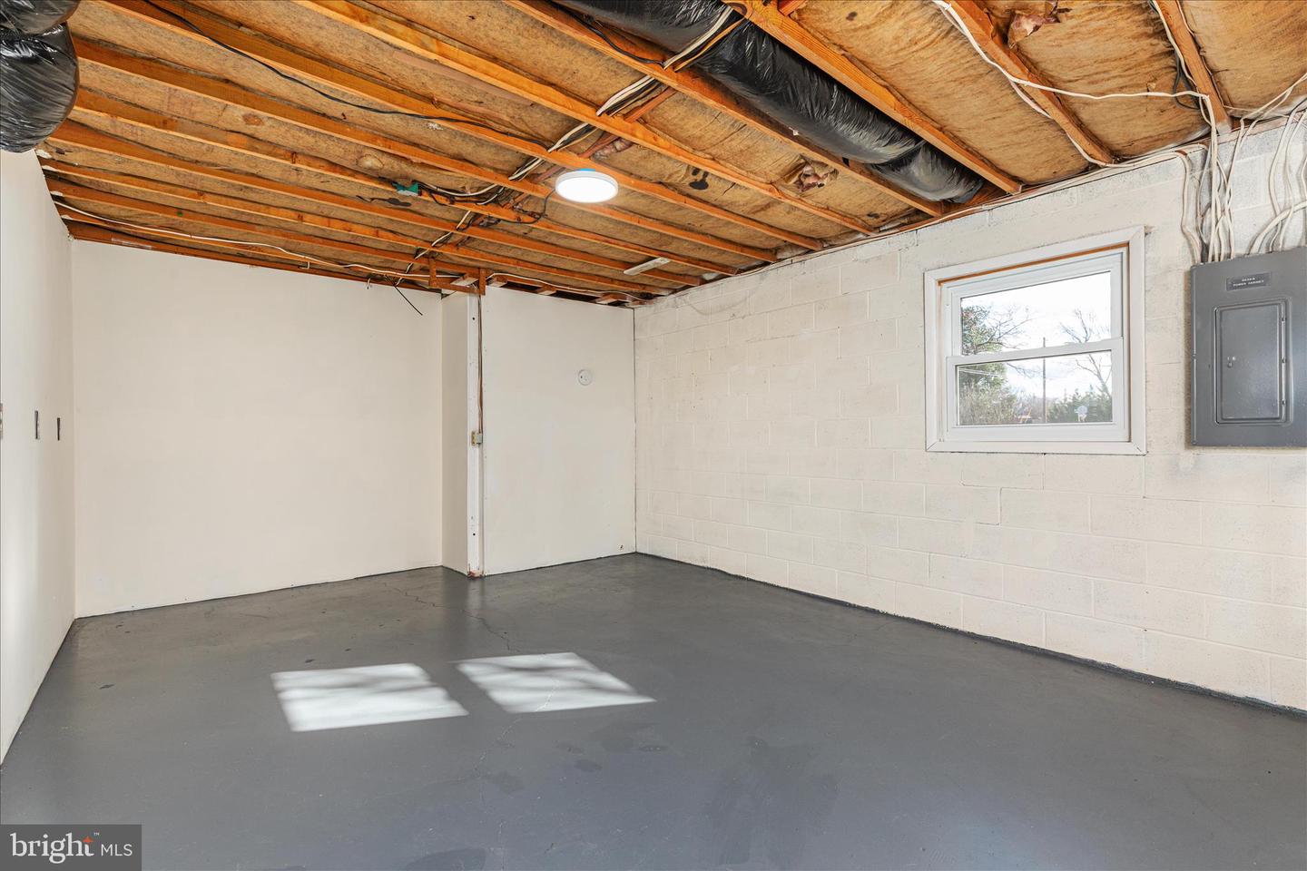 113 WILLIAMSON RD, WINCHESTER, Virginia 22602, 3 Bedrooms Bedrooms, ,2 BathroomsBathrooms,Residential,For sale,113 WILLIAMSON RD,VAFV2038542 MLS # VAFV2038542