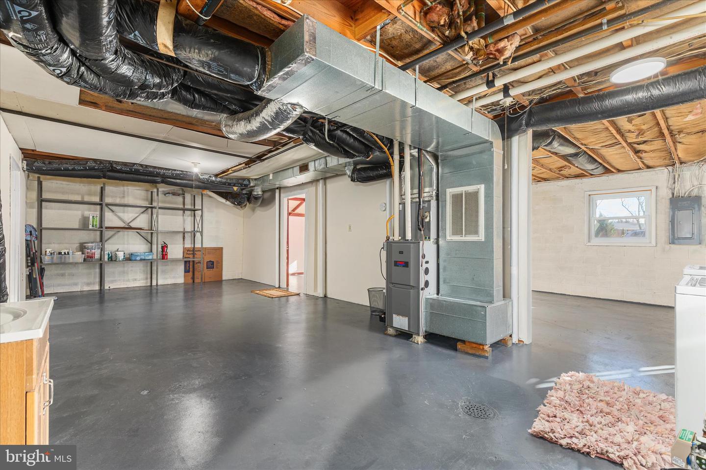 113 WILLIAMSON RD, WINCHESTER, Virginia 22602, 3 Bedrooms Bedrooms, ,2 BathroomsBathrooms,Residential,For sale,113 WILLIAMSON RD,VAFV2038542 MLS # VAFV2038542