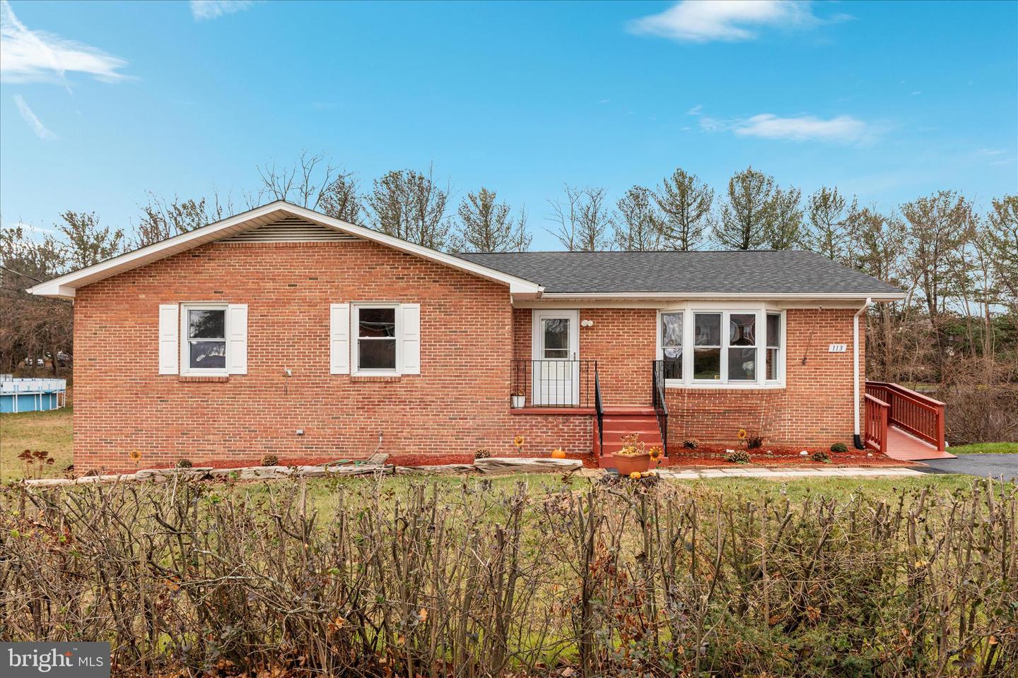 113 WILLIAMSON RD, WINCHESTER, Virginia 22602, 3 Bedrooms Bedrooms, ,2 BathroomsBathrooms,Residential,For sale,113 WILLIAMSON RD,VAFV2038542 MLS # VAFV2038542