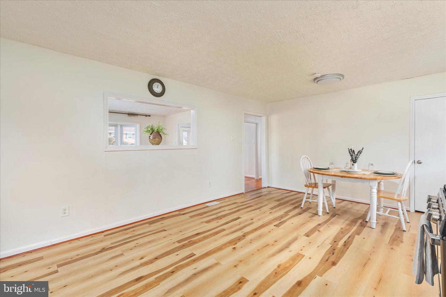 113 WILLIAMSON RD, WINCHESTER, Virginia 22602, 3 Bedrooms Bedrooms, ,2 BathroomsBathrooms,Residential,For sale,113 WILLIAMSON RD,VAFV2038542 MLS # VAFV2038542