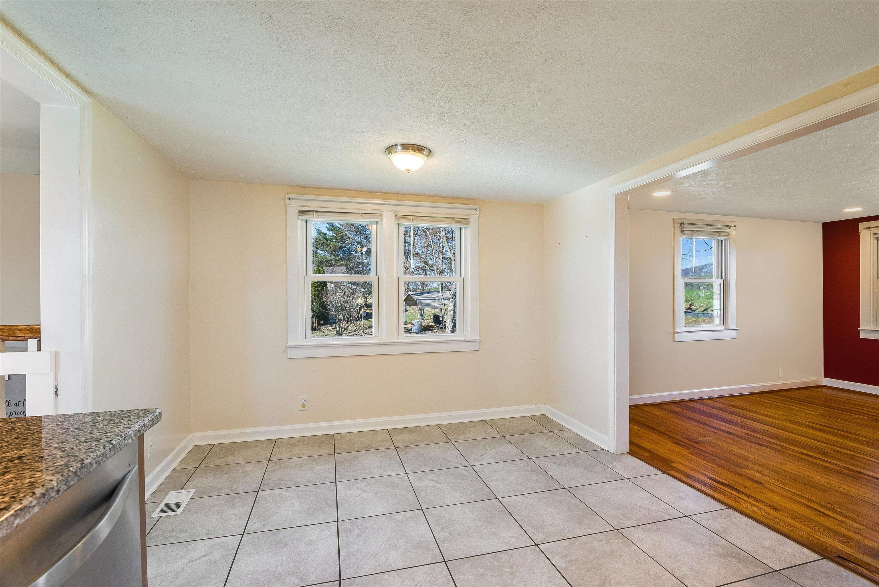 3432 LAWYER RD, MCGAHEYSVILLE, Virginia 22840, 2 Bedrooms Bedrooms, ,1 BathroomBathrooms,Residential,3432 LAWYER RD,671042 MLS # 671042 3432 LAWYER RD, MCGAHEYSVILLE, Virginia 22840, 2 Bedrooms Bedrooms, ,1 BathroomBathrooms,Residential,3432 LAWYER RD,671042 MLS # 671042