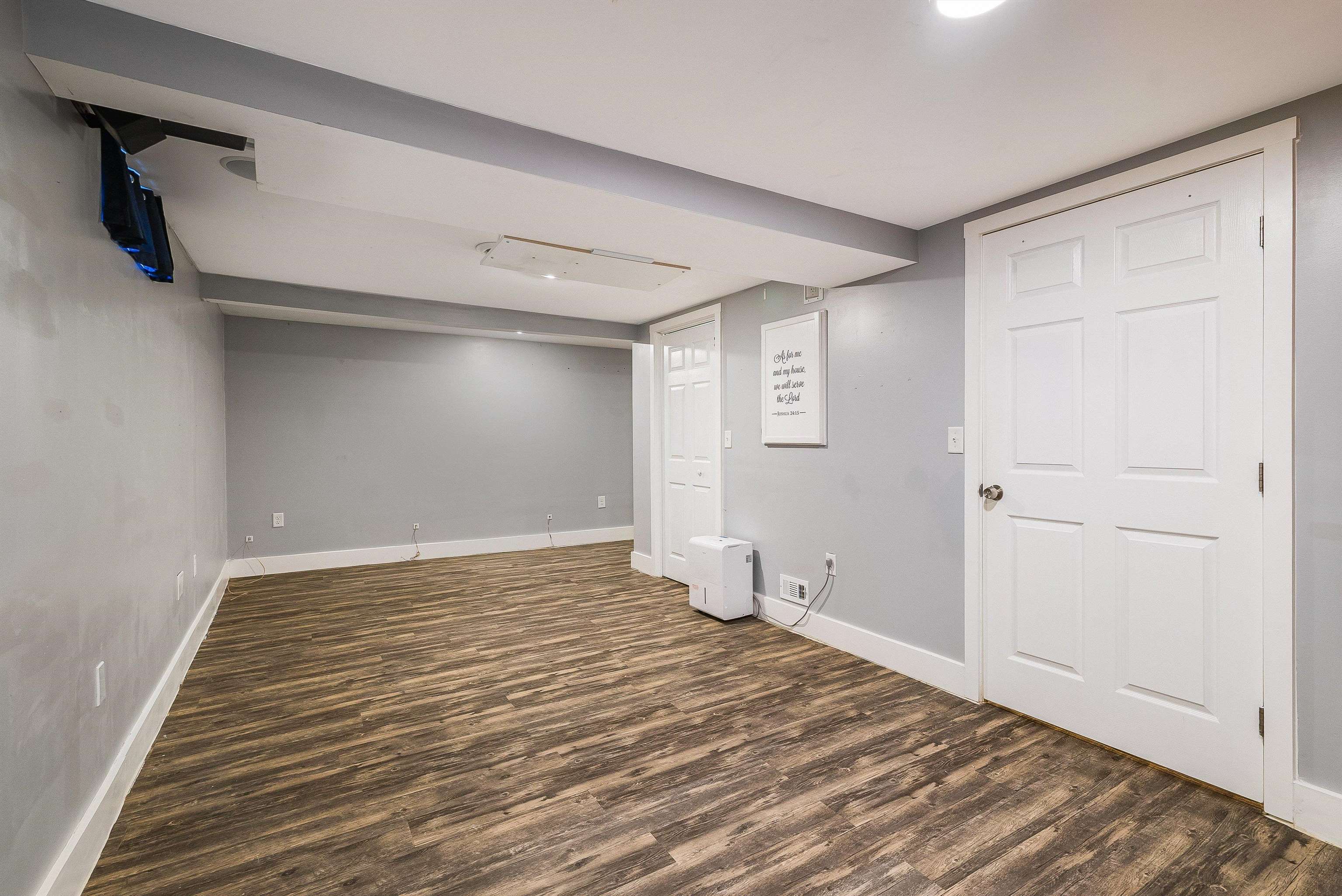 3432 LAWYER RD, MCGAHEYSVILLE, Virginia 22840, 2 Bedrooms Bedrooms, ,1 BathroomBathrooms,Residential,3432 LAWYER RD,671042 MLS # 671042 3432 LAWYER RD, MCGAHEYSVILLE, Virginia 22840, 2 Bedrooms Bedrooms, ,1 BathroomBathrooms,Residential,3432 LAWYER RD,671042 MLS # 671042