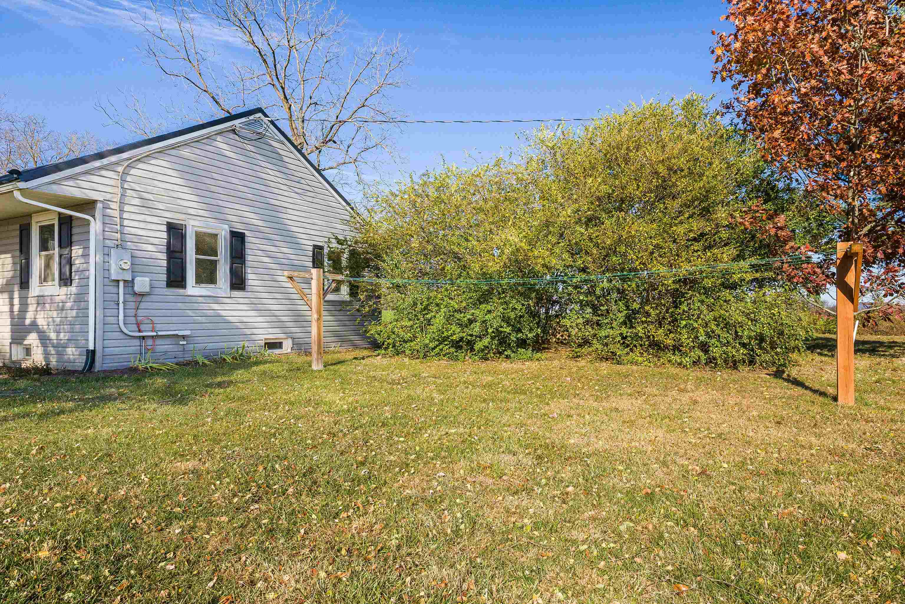 3432 LAWYER RD, MCGAHEYSVILLE, Virginia 22840, 2 Bedrooms Bedrooms, ,1 BathroomBathrooms,Residential,3432 LAWYER RD,671042 MLS # 671042 3432 LAWYER RD, MCGAHEYSVILLE, Virginia 22840, 2 Bedrooms Bedrooms, ,1 BathroomBathrooms,Residential,3432 LAWYER RD,671042 MLS # 671042