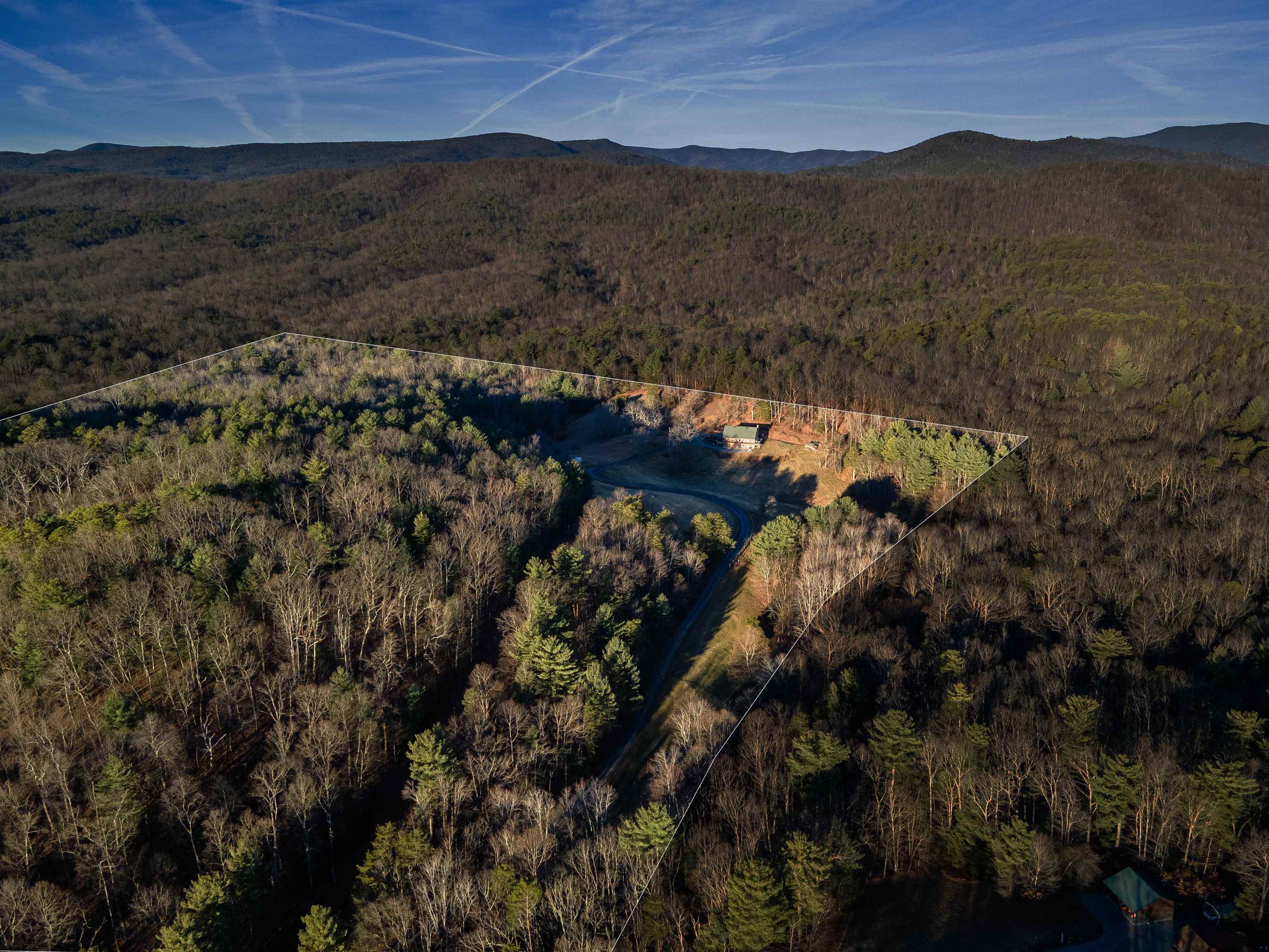 10921 COOK TOWN RD, BRIDGEWATER, Virginia 22812, 4 Bedrooms Bedrooms, ,3 BathroomsBathrooms,Residential,10921 COOK TOWN RD,671965 MLS # 671965