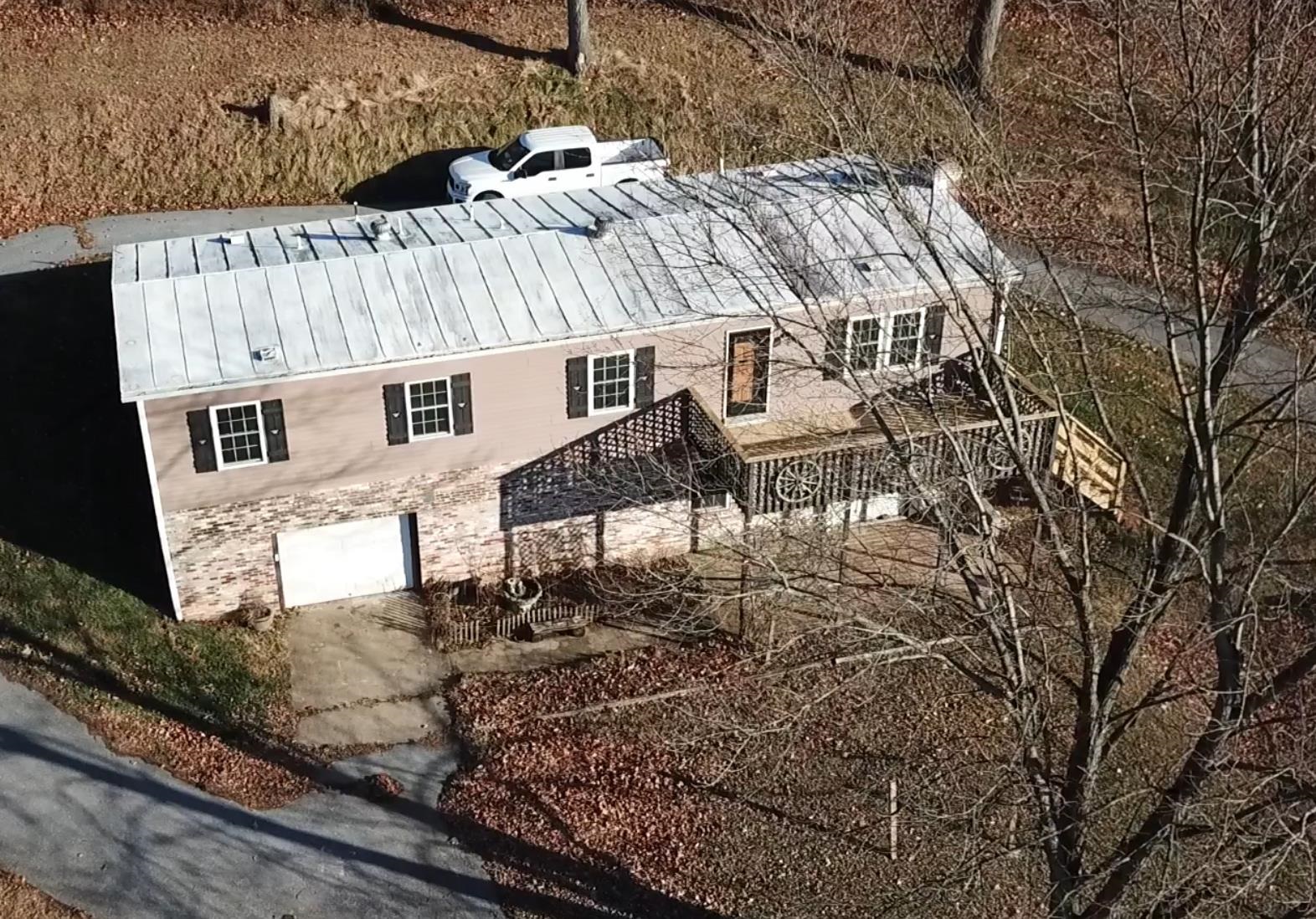 3632 BUFFALO DR, ROCKINGHAM, Virginia 22802, 3 Bedrooms Bedrooms, ,2 BathroomsBathrooms,Residential,3632 BUFFALO DR,671966 MLS # 671966 3632 BUFFALO DR, ROCKINGHAM, Virginia 22802, 3 Bedrooms Bedrooms, ,2 BathroomsBathrooms,Residential,3632 BUFFALO DR,671966 MLS # 671966