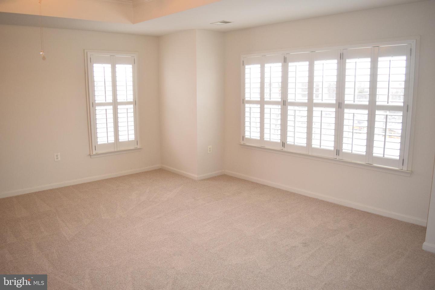 203 LYNNEHAVEN DR, WINCHESTER, Virginia 22602, 5 Bedrooms Bedrooms, ,3 BathroomsBathrooms,Residential,For sale,203 LYNNEHAVEN DR,VAFV2037026 MLS # VAFV2037026