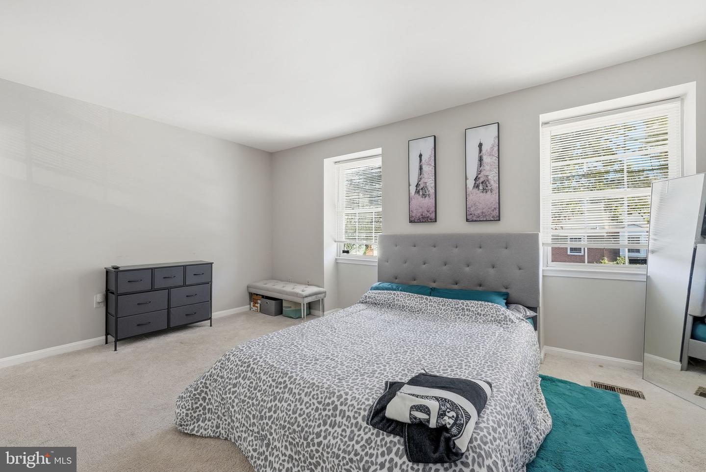 1952 MARINER LN, WOODBRIDGE, Virginia 22192, 3 Bedrooms Bedrooms, 7 Rooms Rooms,3 BathroomsBathrooms,Residential,For sale,1952 MARINER LN,VAPW2106216 MLS # VAPW2106216