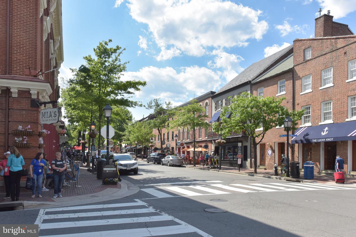 16 WHARF ST, ALEXANDRIA, Virginia 22314, 3 Bedrooms Bedrooms, ,3 BathroomsBathrooms,Residential,For sale,16 WHARF ST,VAAX2051832 MLS # VAAX2051832