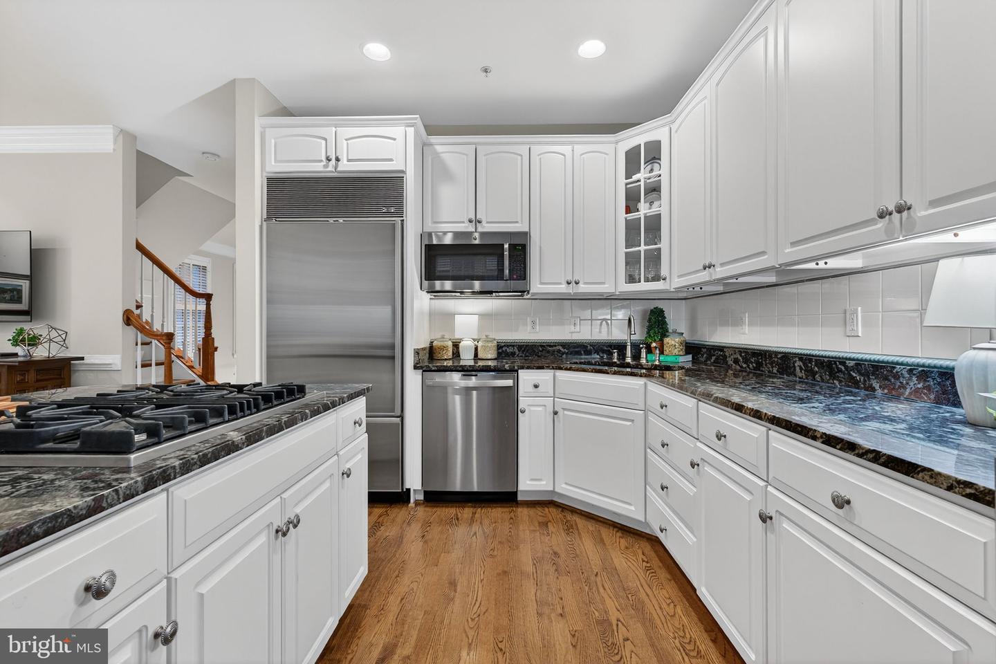 16 WHARF ST, ALEXANDRIA, Virginia 22314, 3 Bedrooms Bedrooms, ,3 BathroomsBathrooms,Residential,For sale,16 WHARF ST,VAAX2051832 MLS # VAAX2051832