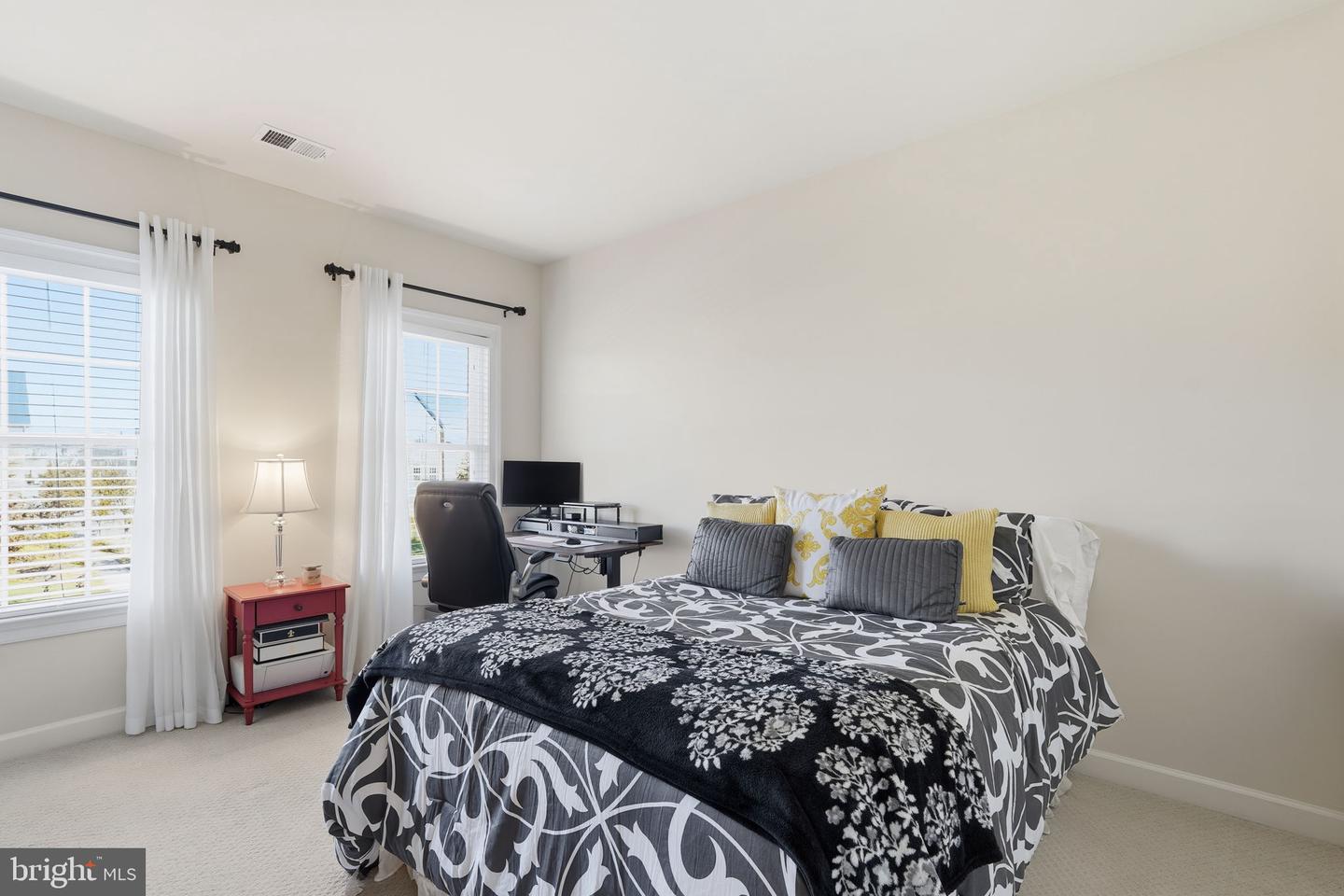 13752 SENEA DR, GAINESVILLE, Virginia 20155, 3 Bedrooms Bedrooms, 9 Rooms Rooms,3 BathroomsBathrooms,Residential,For sale,13752 SENEA DR,VAPW2108568 MLS # VAPW2108568