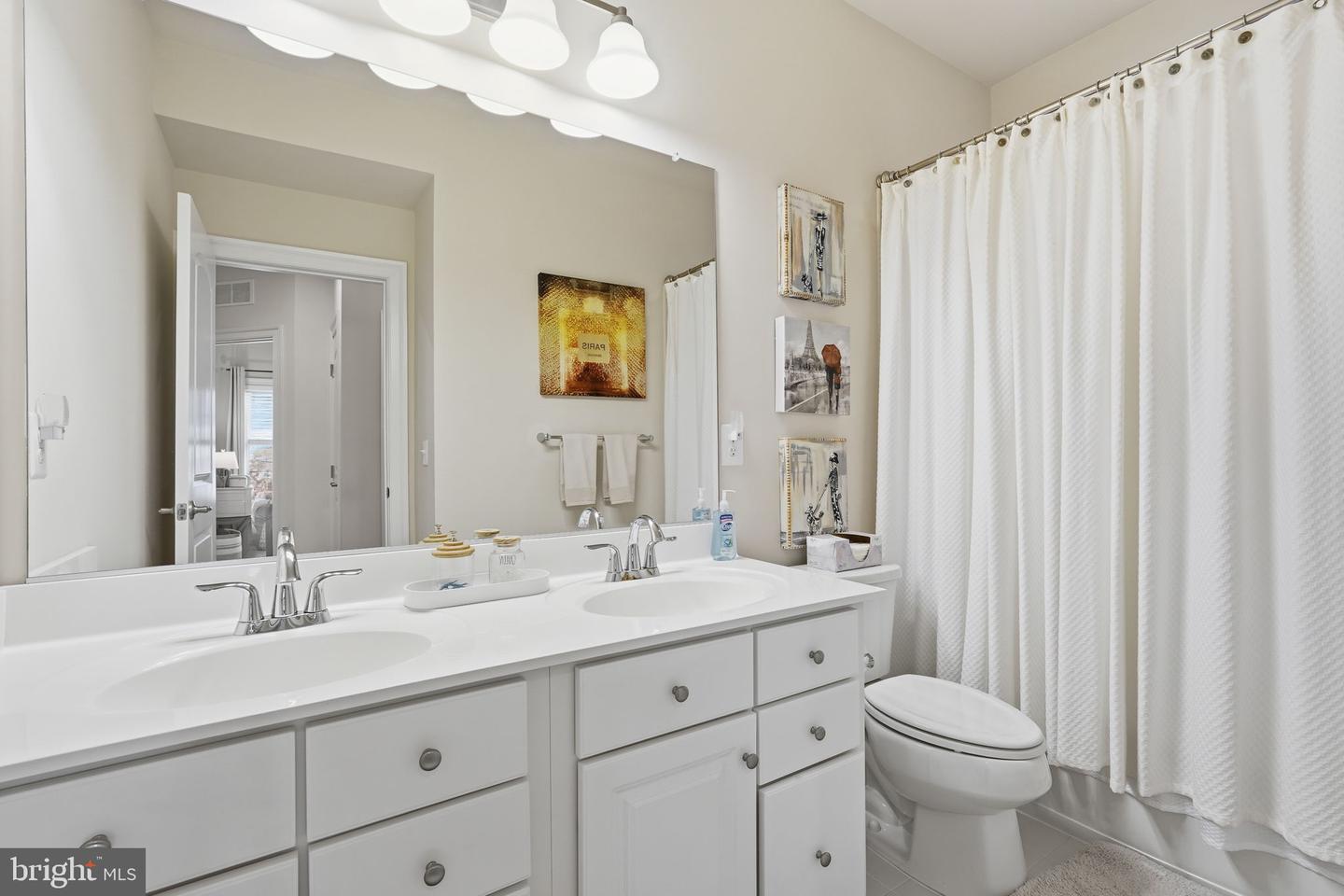 13752 SENEA DR, GAINESVILLE, Virginia 20155, 3 Bedrooms Bedrooms, 9 Rooms Rooms,3 BathroomsBathrooms,Residential,For sale,13752 SENEA DR,VAPW2108568 MLS # VAPW2108568