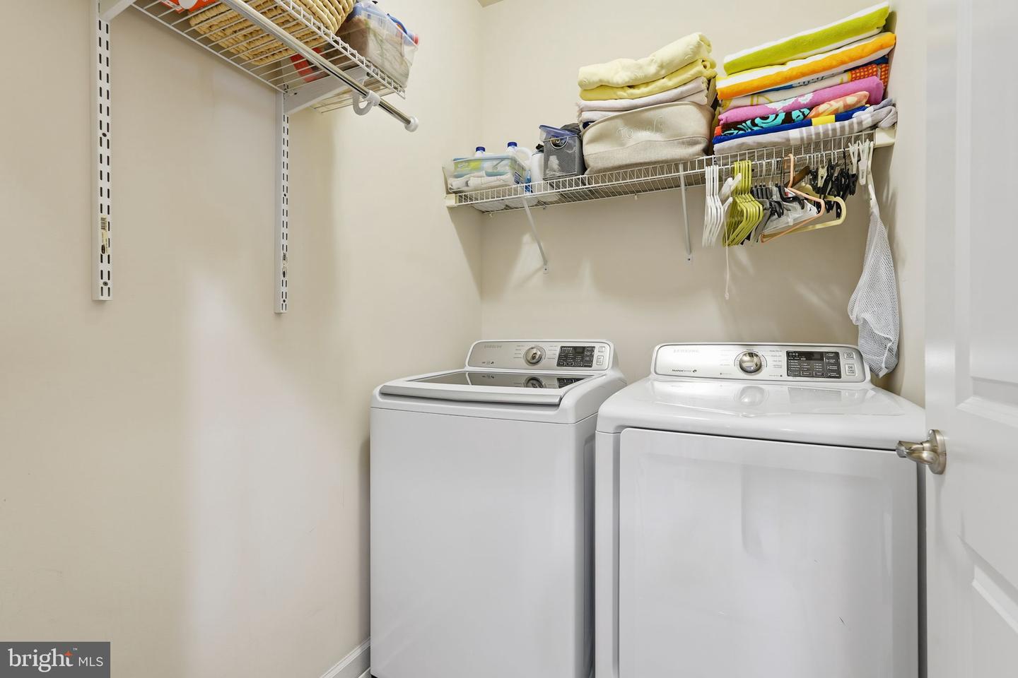 13752 SENEA DR, GAINESVILLE, Virginia 20155, 3 Bedrooms Bedrooms, 9 Rooms Rooms,3 BathroomsBathrooms,Residential,For sale,13752 SENEA DR,VAPW2108568 MLS # VAPW2108568