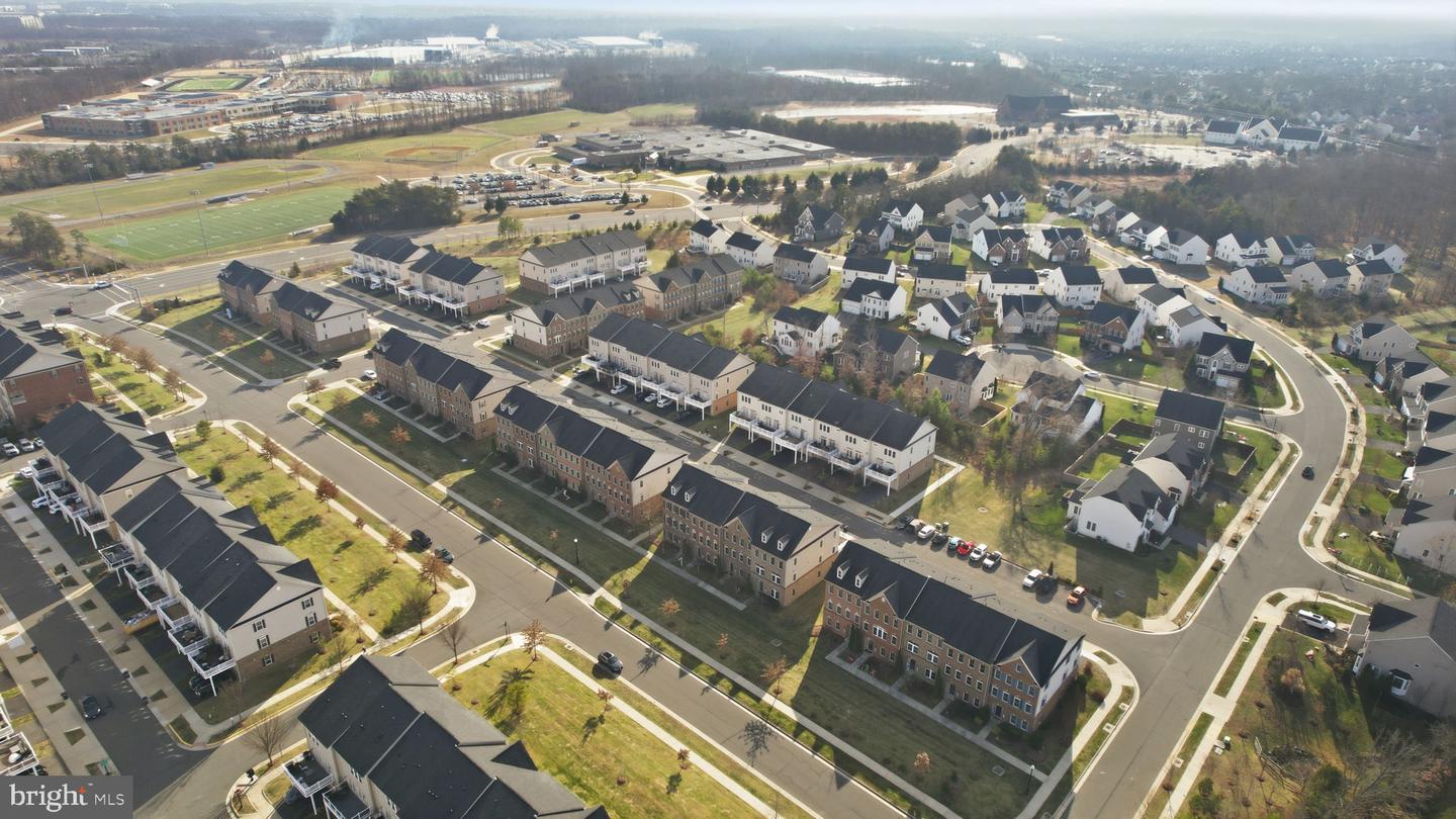 13752 SENEA DR, GAINESVILLE, Virginia 20155, 3 Bedrooms Bedrooms, 9 Rooms Rooms,3 BathroomsBathrooms,Residential,For sale,13752 SENEA DR,VAPW2108568 MLS # VAPW2108568