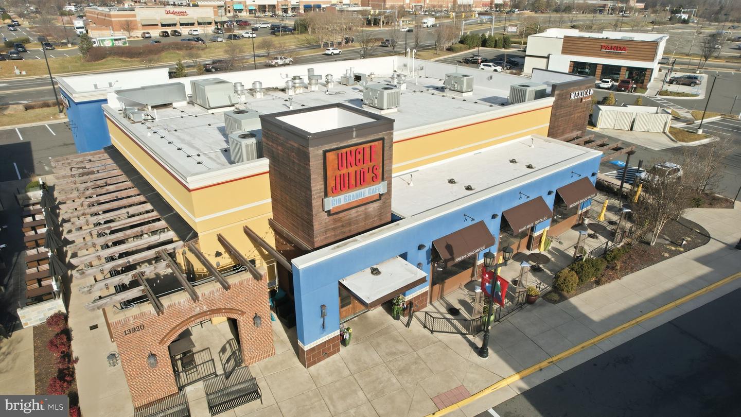 13752 SENEA DR, GAINESVILLE, Virginia 20155, 3 Bedrooms Bedrooms, 9 Rooms Rooms,3 BathroomsBathrooms,Residential,For sale,13752 SENEA DR,VAPW2108568 MLS # VAPW2108568