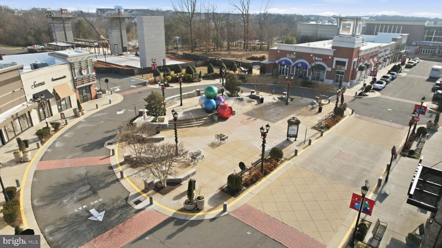 13752 SENEA DR, GAINESVILLE, Virginia 20155, 3 Bedrooms Bedrooms, 9 Rooms Rooms,3 BathroomsBathrooms,Residential,For sale,13752 SENEA DR,VAPW2108568 MLS # VAPW2108568