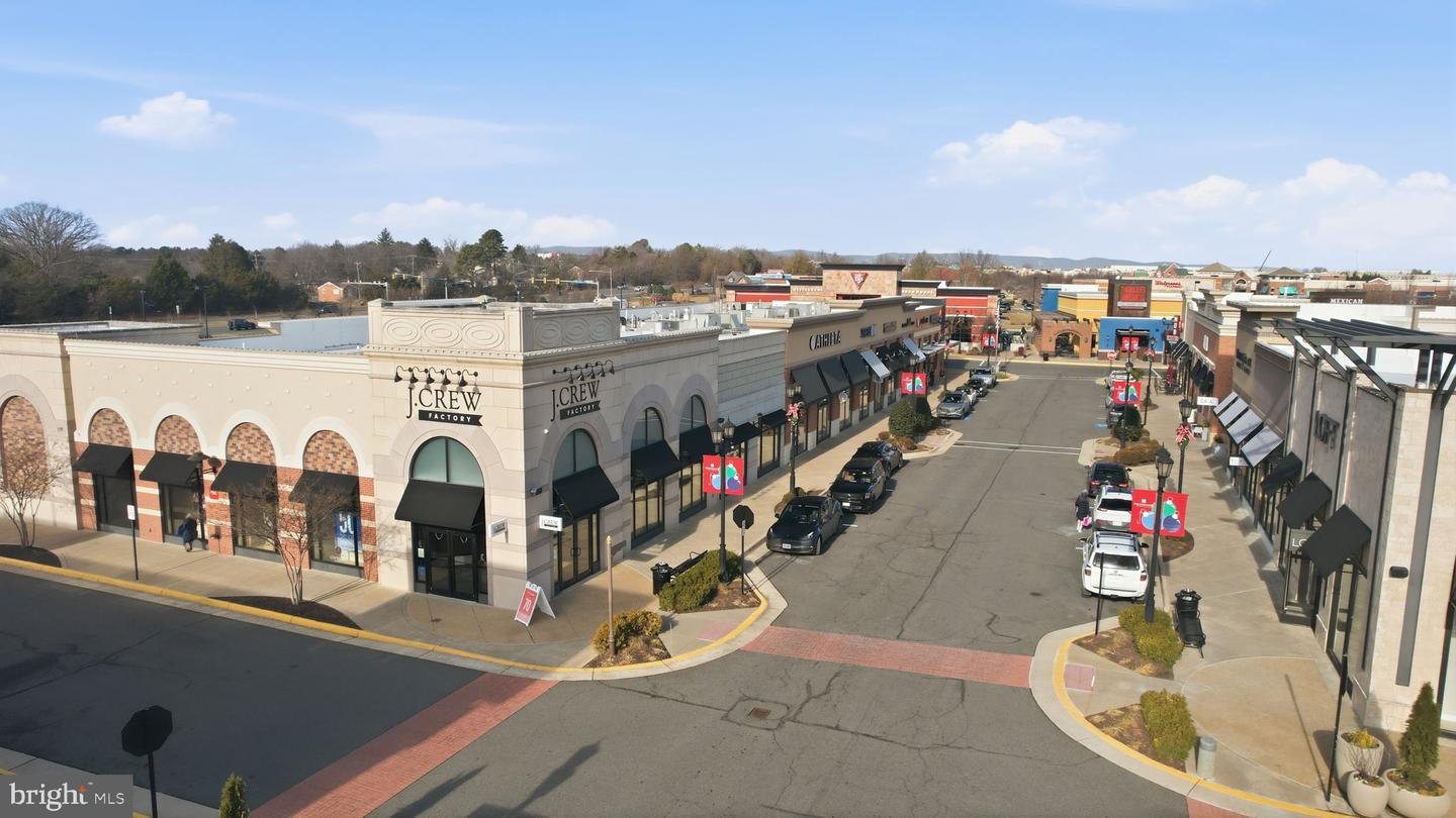 13752 SENEA DR, GAINESVILLE, Virginia 20155, 3 Bedrooms Bedrooms, 9 Rooms Rooms,3 BathroomsBathrooms,Residential,For sale,13752 SENEA DR,VAPW2108568 MLS # VAPW2108568