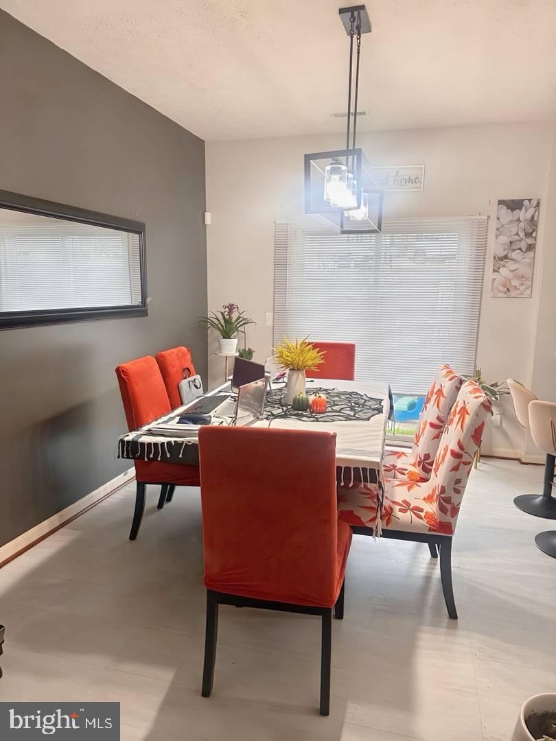 35391 PHEASANT RIDGE RD, LOCUST GROVE, Virginia 22508, 4 Bedrooms Bedrooms, ,2 BathroomsBathrooms,Residential,For sale,35391 PHEASANT RIDGE RD,VAOR2012992 MLS # VAOR2012992