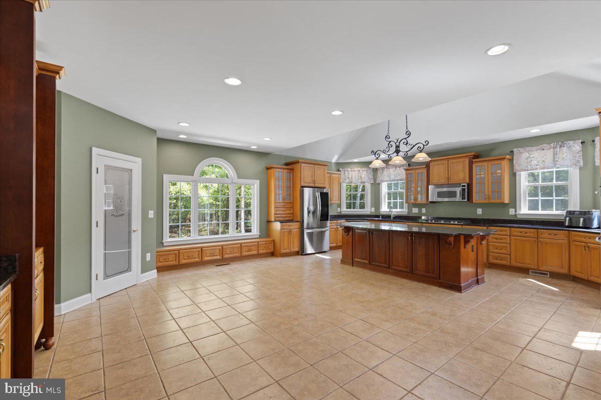 8606 LAROQUE RUN DR, FREDERICKSBURG, Virginia 22407, 5 Bedrooms Bedrooms, ,4 BathroomsBathrooms,Residential,For sale,8606 LAROQUE RUN DR,VASP2032618 MLS # VASP2032618