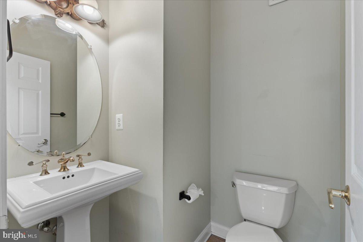 8606 LAROQUE RUN DR, FREDERICKSBURG, Virginia 22407, 5 Bedrooms Bedrooms, ,4 BathroomsBathrooms,Residential,For sale,8606 LAROQUE RUN DR,VASP2032618 MLS # VASP2032618