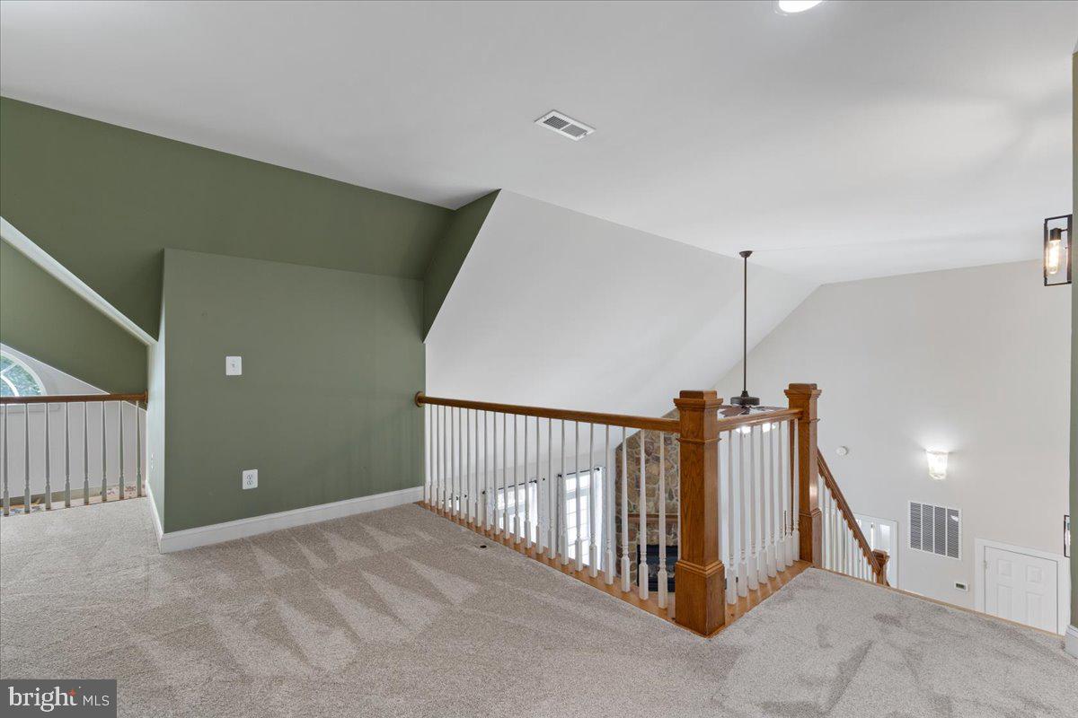 8606 LAROQUE RUN DR, FREDERICKSBURG, Virginia 22407, 5 Bedrooms Bedrooms, ,4 BathroomsBathrooms,Residential,For sale,8606 LAROQUE RUN DR,VASP2032618 MLS # VASP2032618